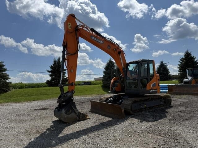 2020 DOOSAN DX140 LCR-5 in Lowell, IN