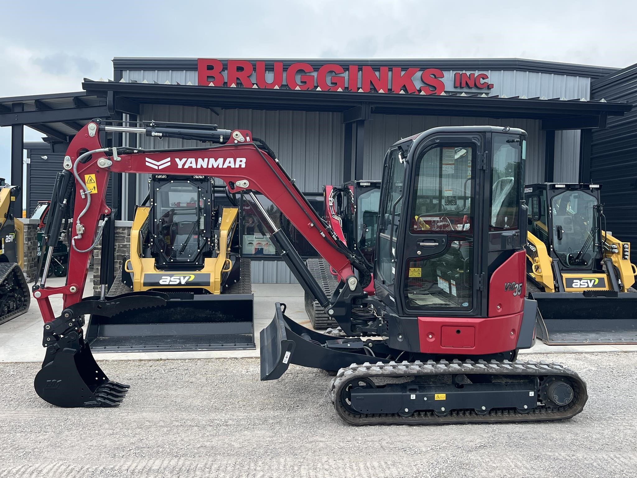 2026 YANMAR VIO35-7 in Sheboygan, WI