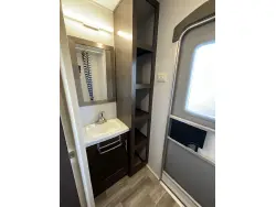 2019 FOREST RIVER SALEM 4002Q