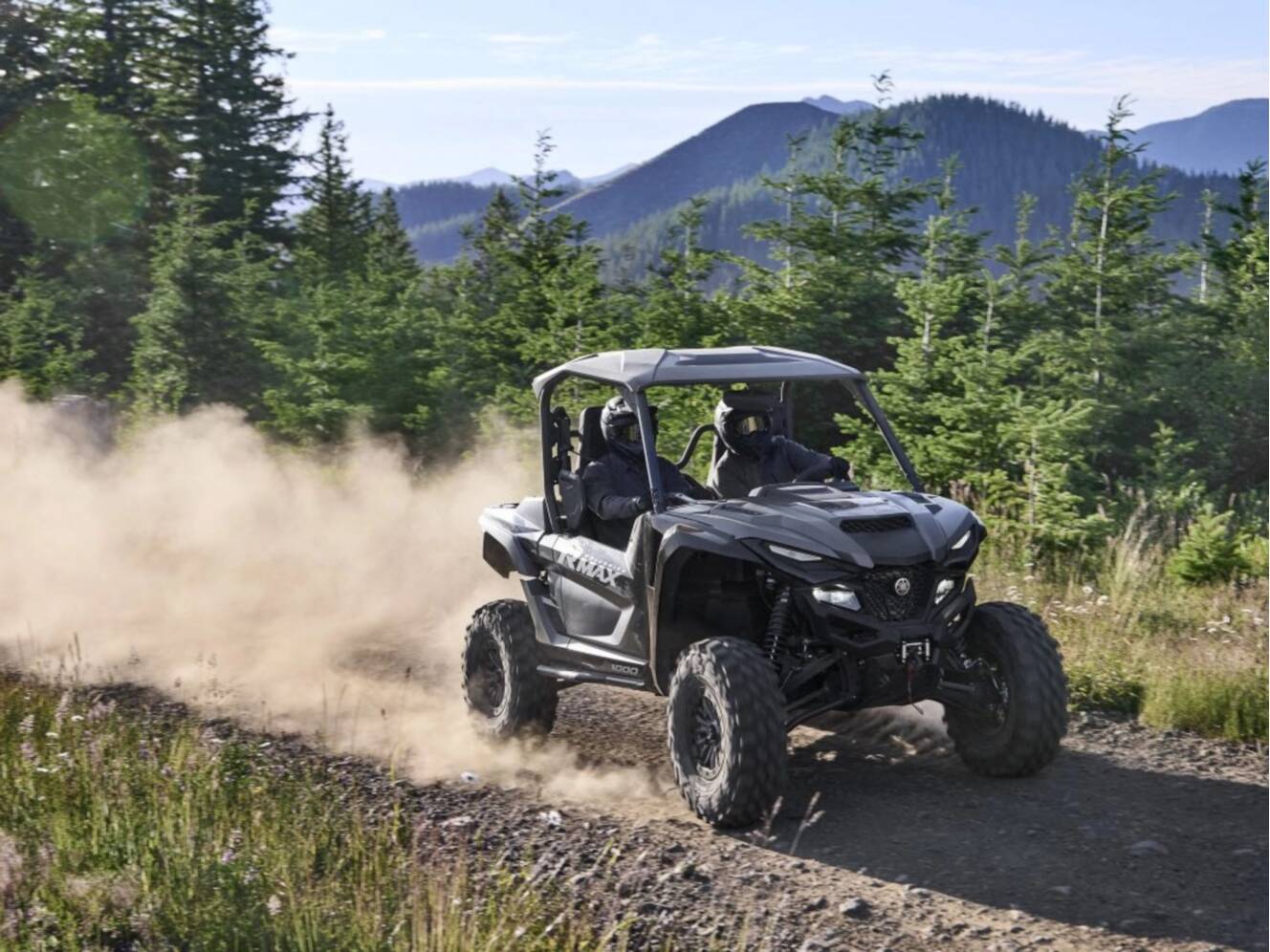 A photo of this 2025 Yamaha Wolverine RMAX2 1000 XT-R