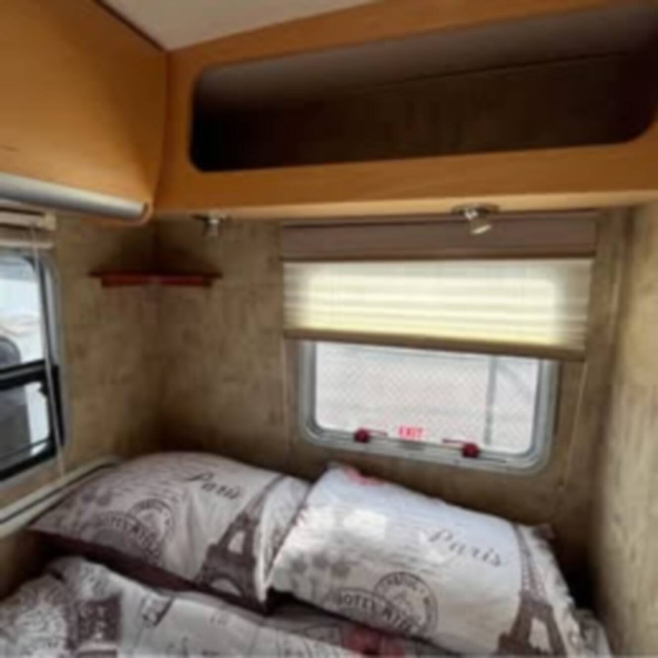 A photo of this 2007 Itasca 23J