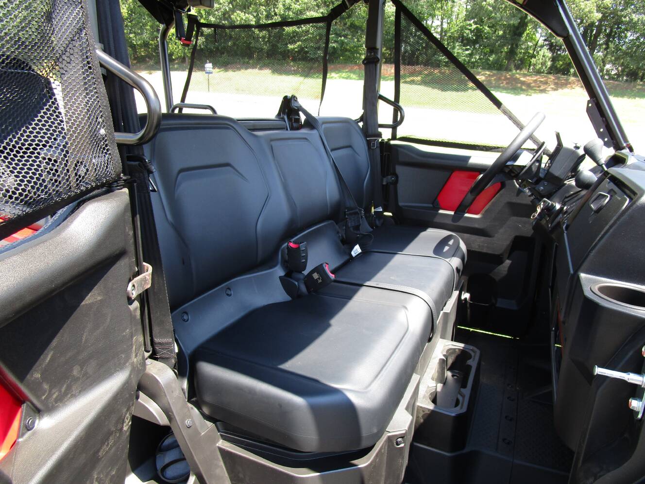 A photo of this 2026 Honda Pioneer 1000-5 Deluxe