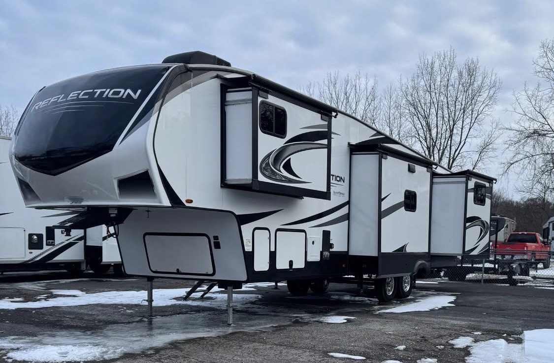 2022 Grand Design REFLECTION 311BHS RV