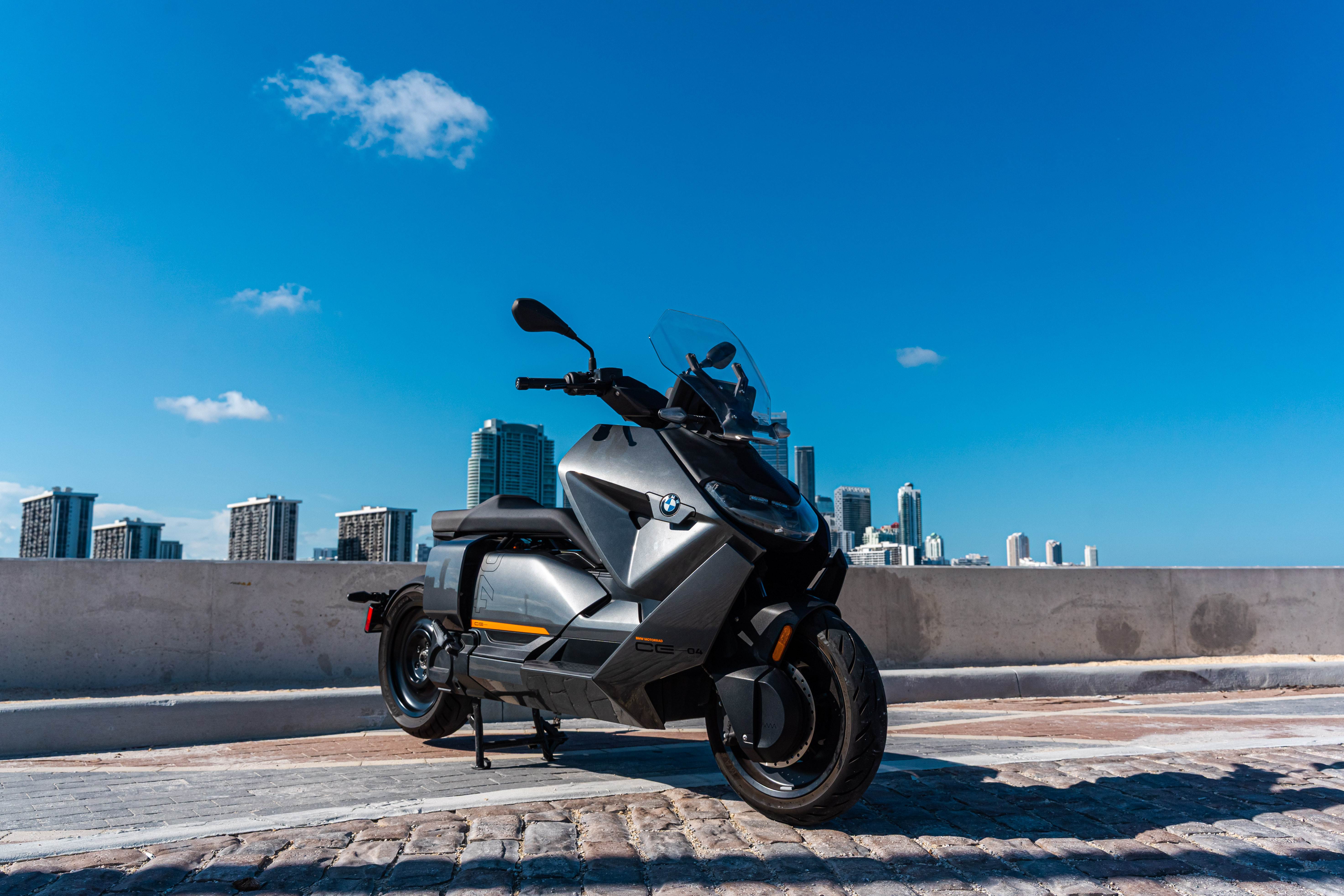 2022 BMW CE 04 04 in Miami, FL