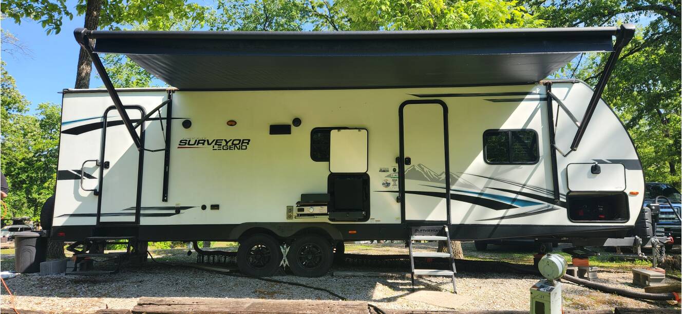 A photo of this 2022 Forest River SURVEYOR LEGEND 276BHLE
