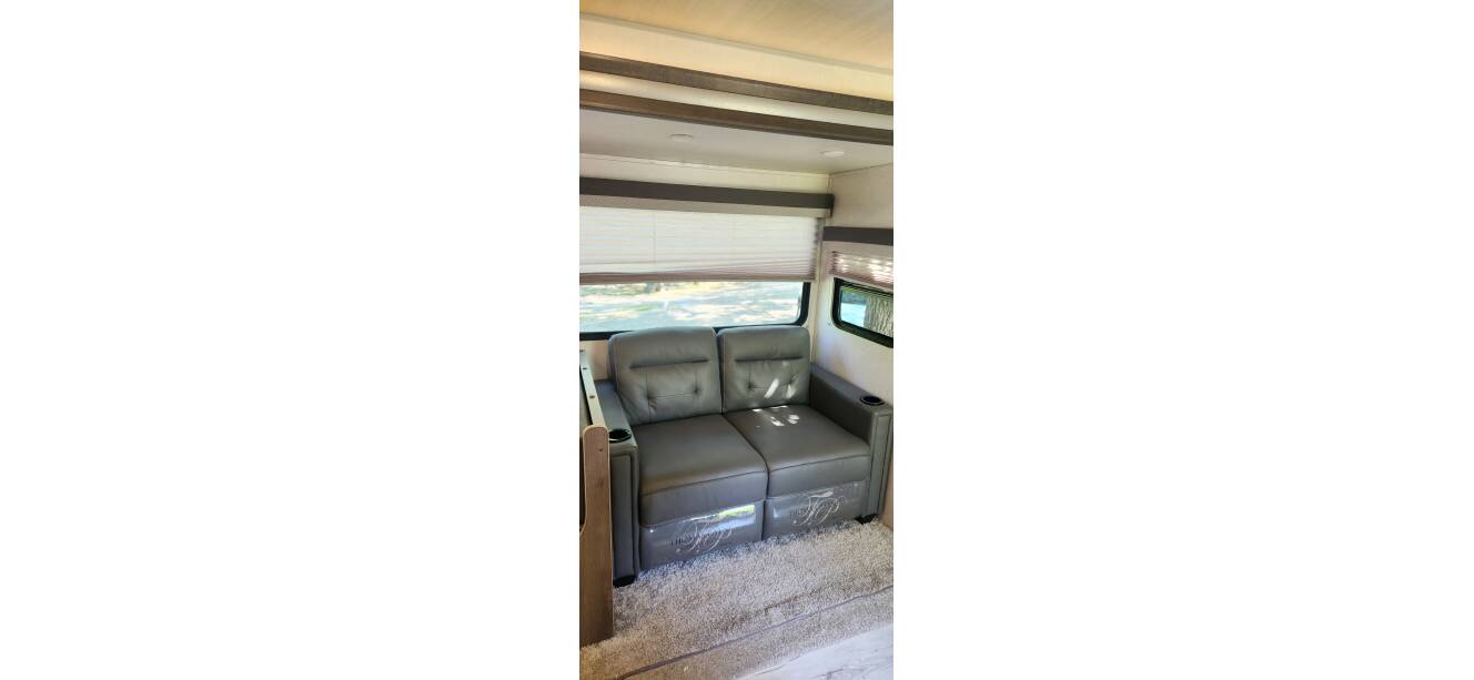 A photo of this 2022 Forest River SURVEYOR LEGEND 276BHLE