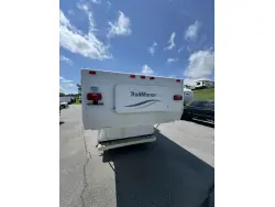 2006 TRAILMANOR 2720 SERIES