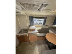 2006 TRAILMANOR 2720 SERIES