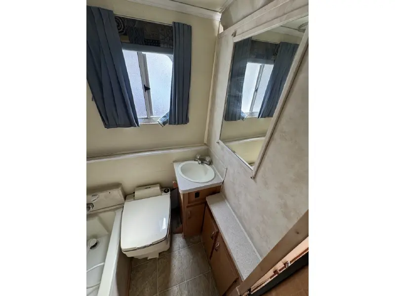 2006 TRAILMANOR 2720 SERIES