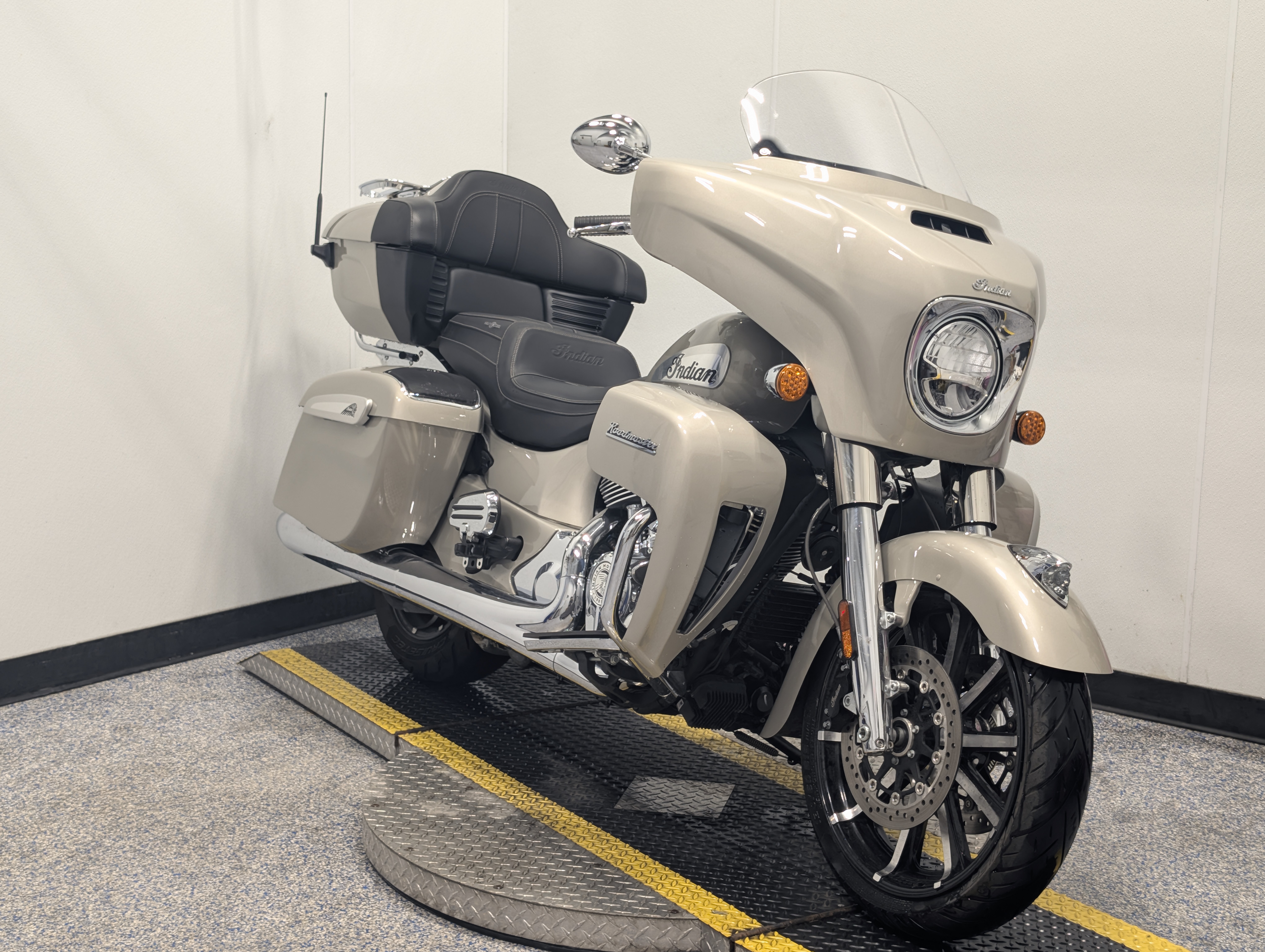 2025 Indian Motorcycle Roadmaster Limited 116 W/AUDIO UPGRADE LIMITED in Auburn, MA