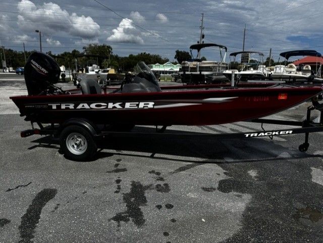 2025 Tracker PRO 170 in homosassa FL