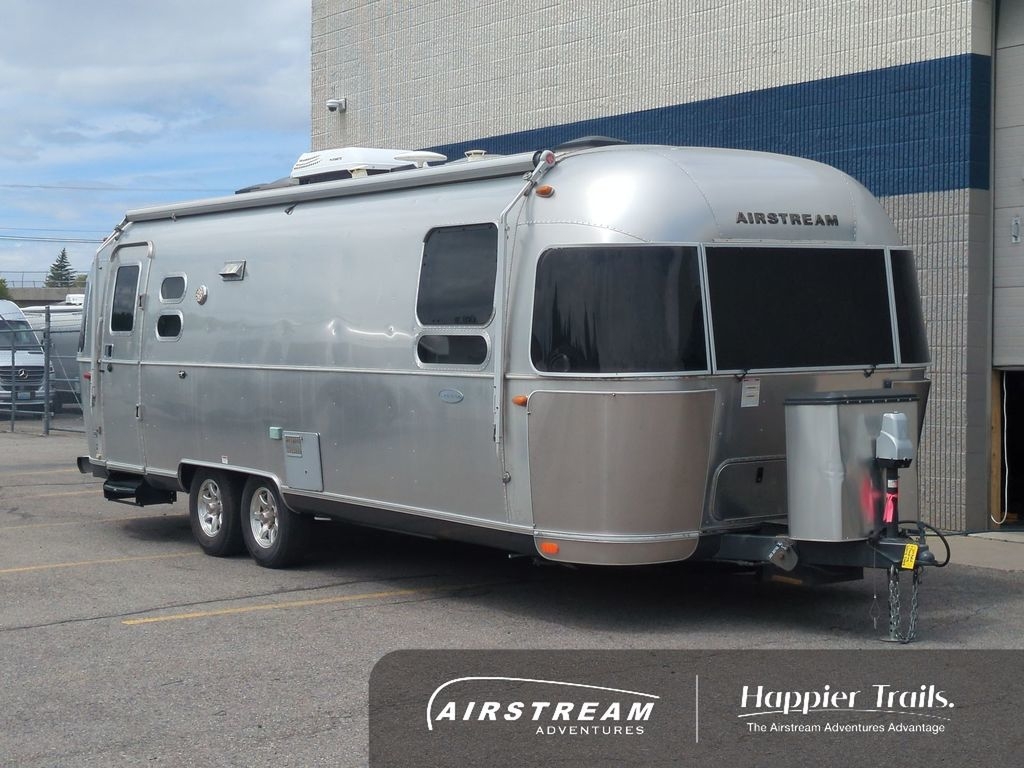 2016 Airstream Flying Cloud 27FB RV