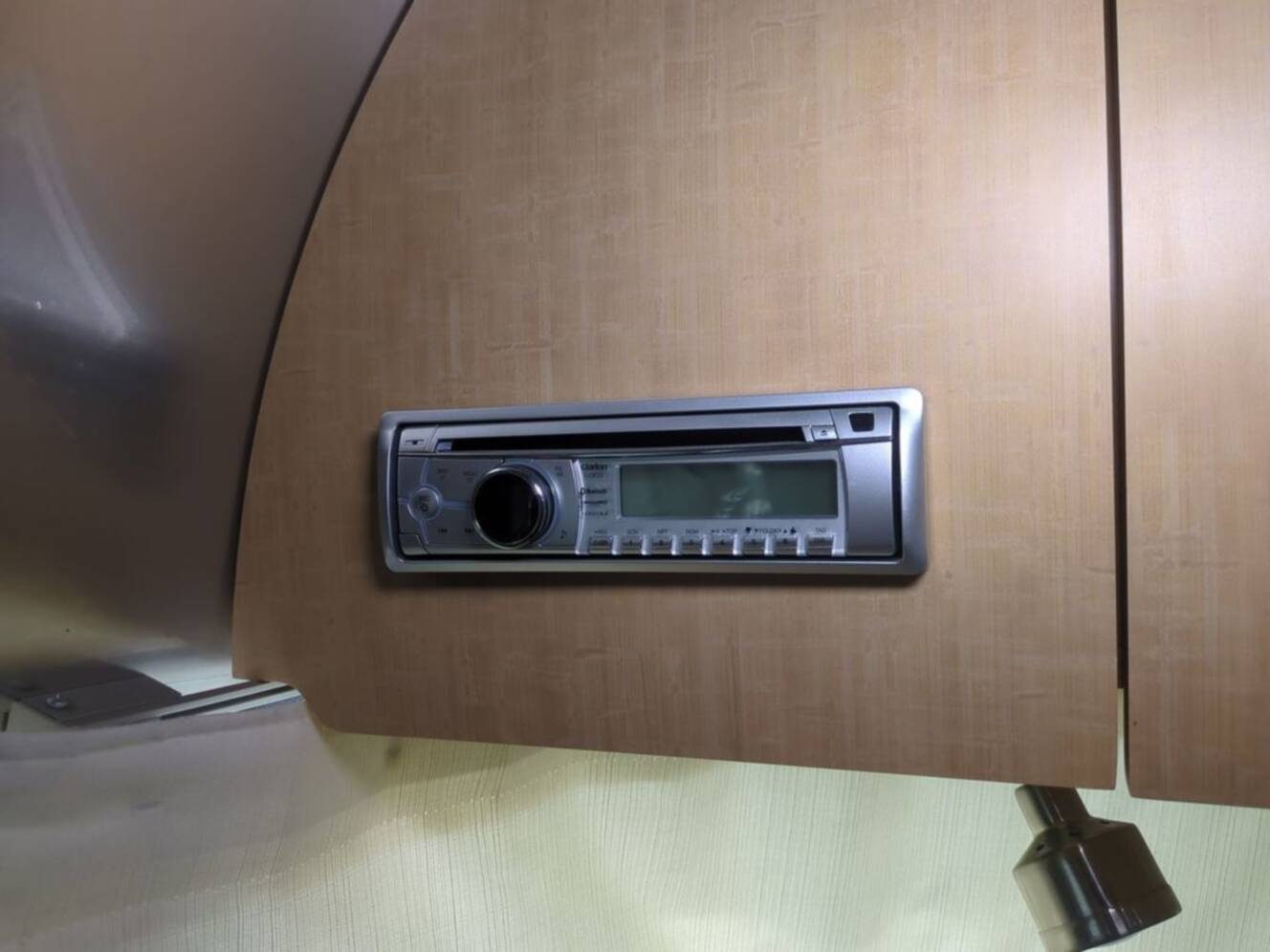A photo of this 2016 Airstream Flying Cloud 27FB