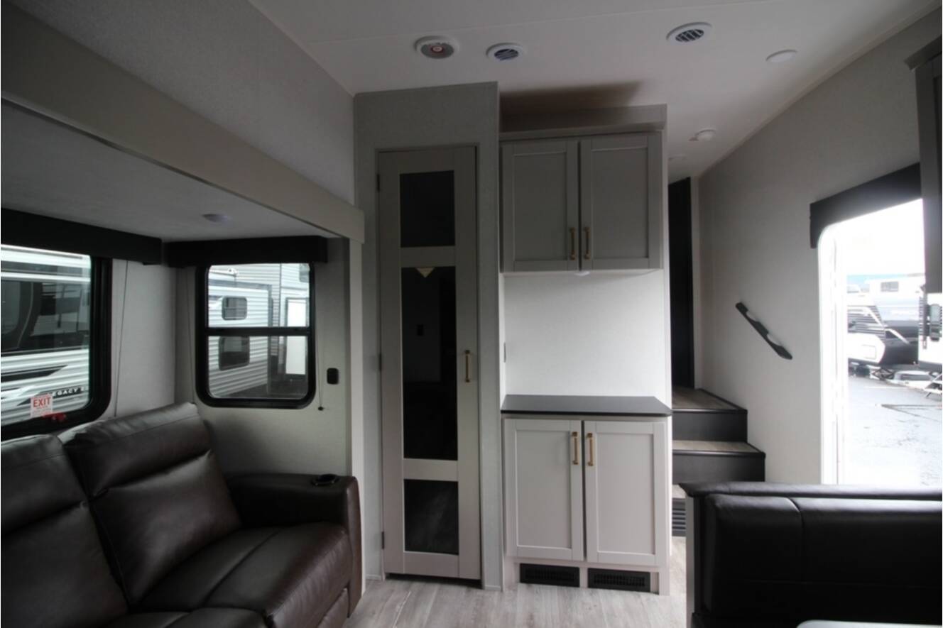 A photo of this 2026 Heartland Sundance Xlt 24ML
