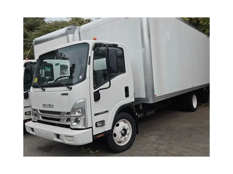 2024 Isuzu NPR HD Gas w/ 20ft Duramag Dry Freight Body