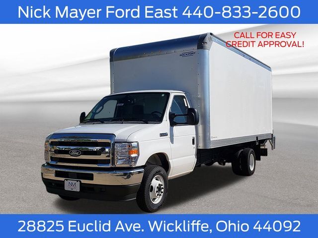 2027 Ford E-450SD in Cleveland, OH