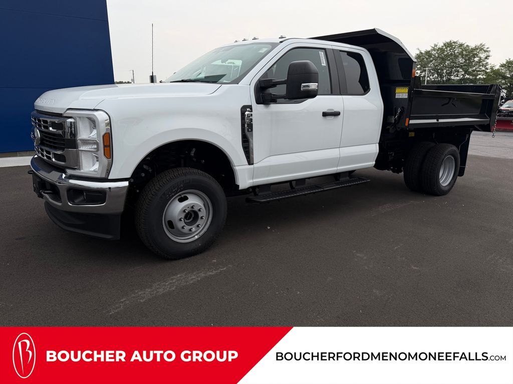 2026 FORD F350 in Menomonee Falls, WI