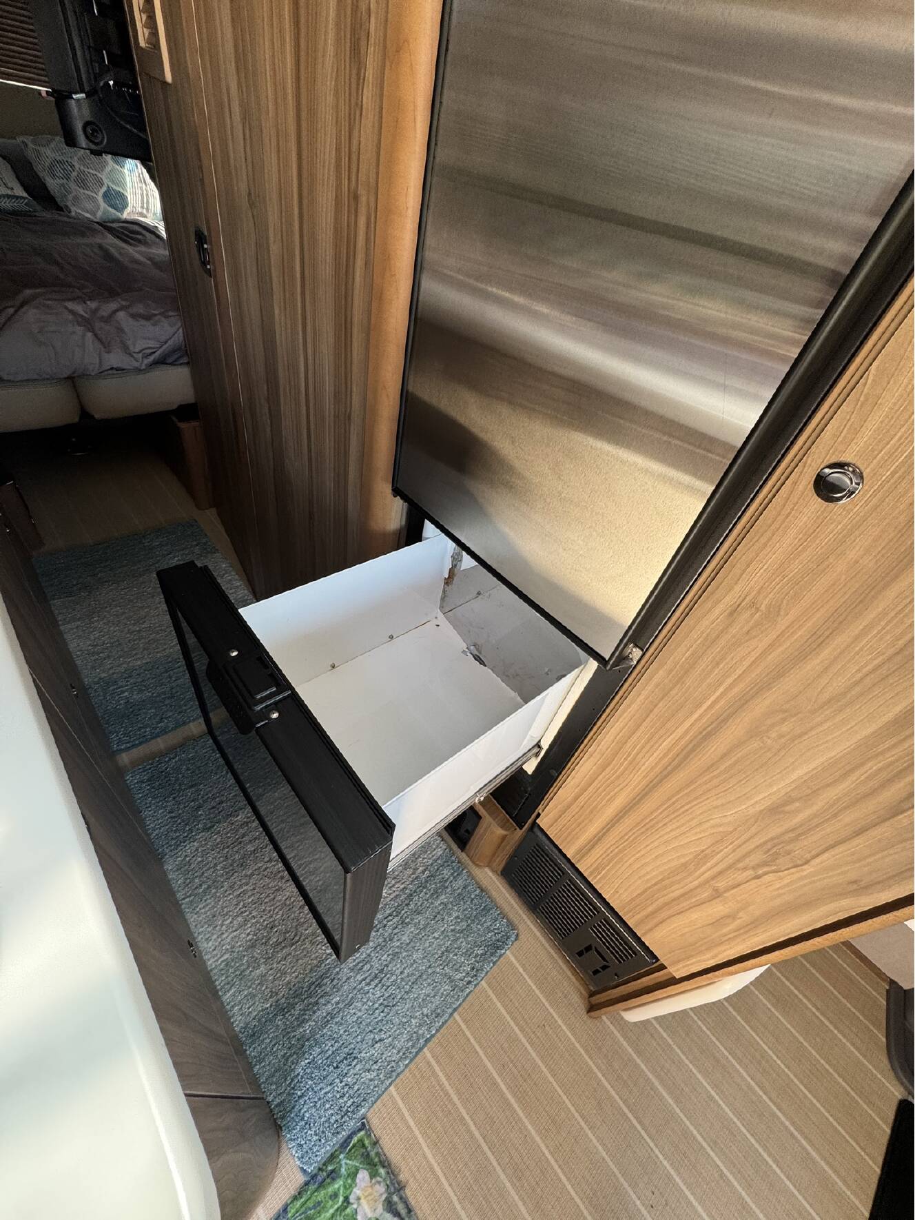 A photo of this 2018 Airstream INTERSTATE GRAND TOUR EXT 3500
