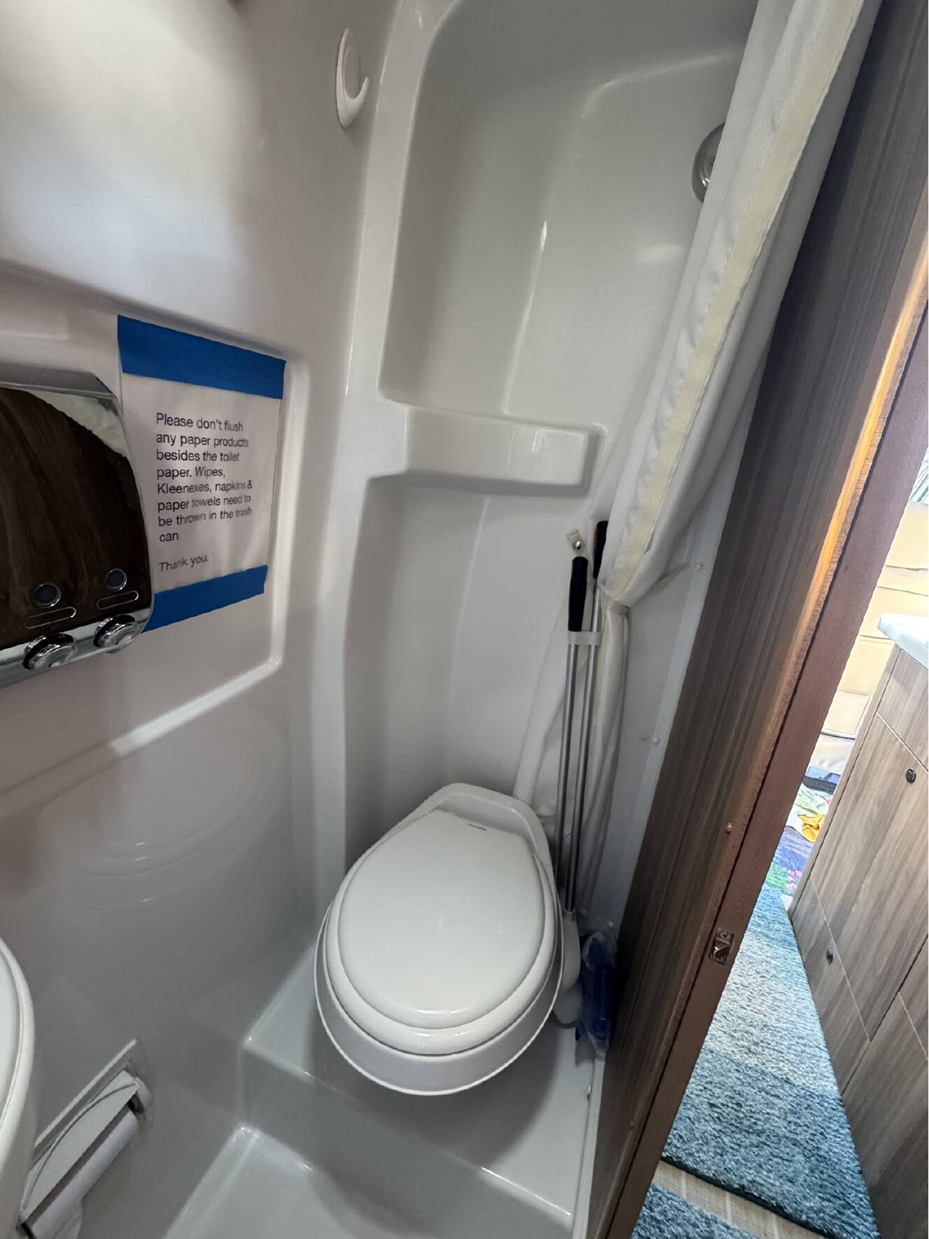 A photo of this 2018 Airstream INTERSTATE GRAND TOUR EXT 3500