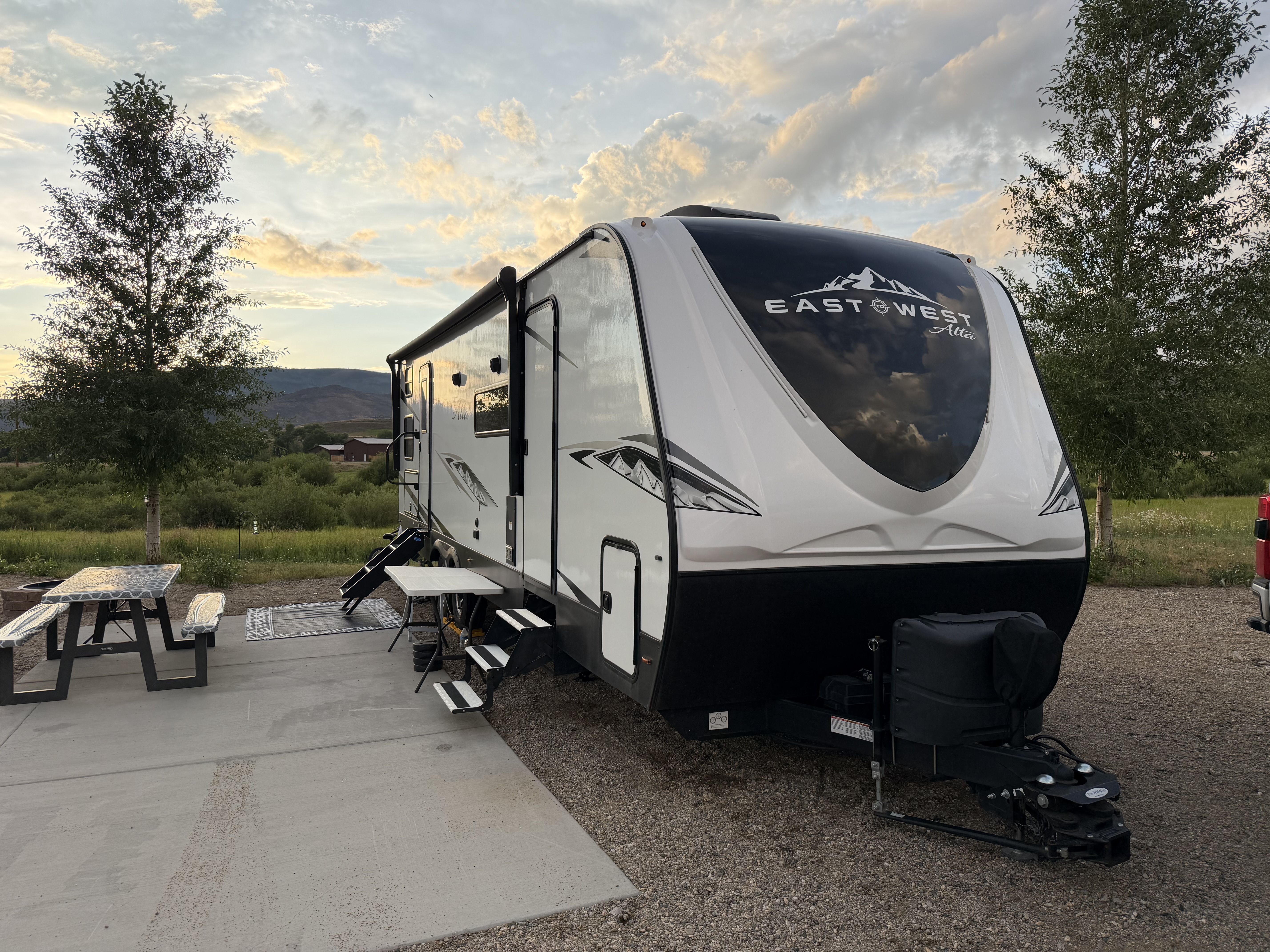2022 East To West ALTA 2800KBH RV