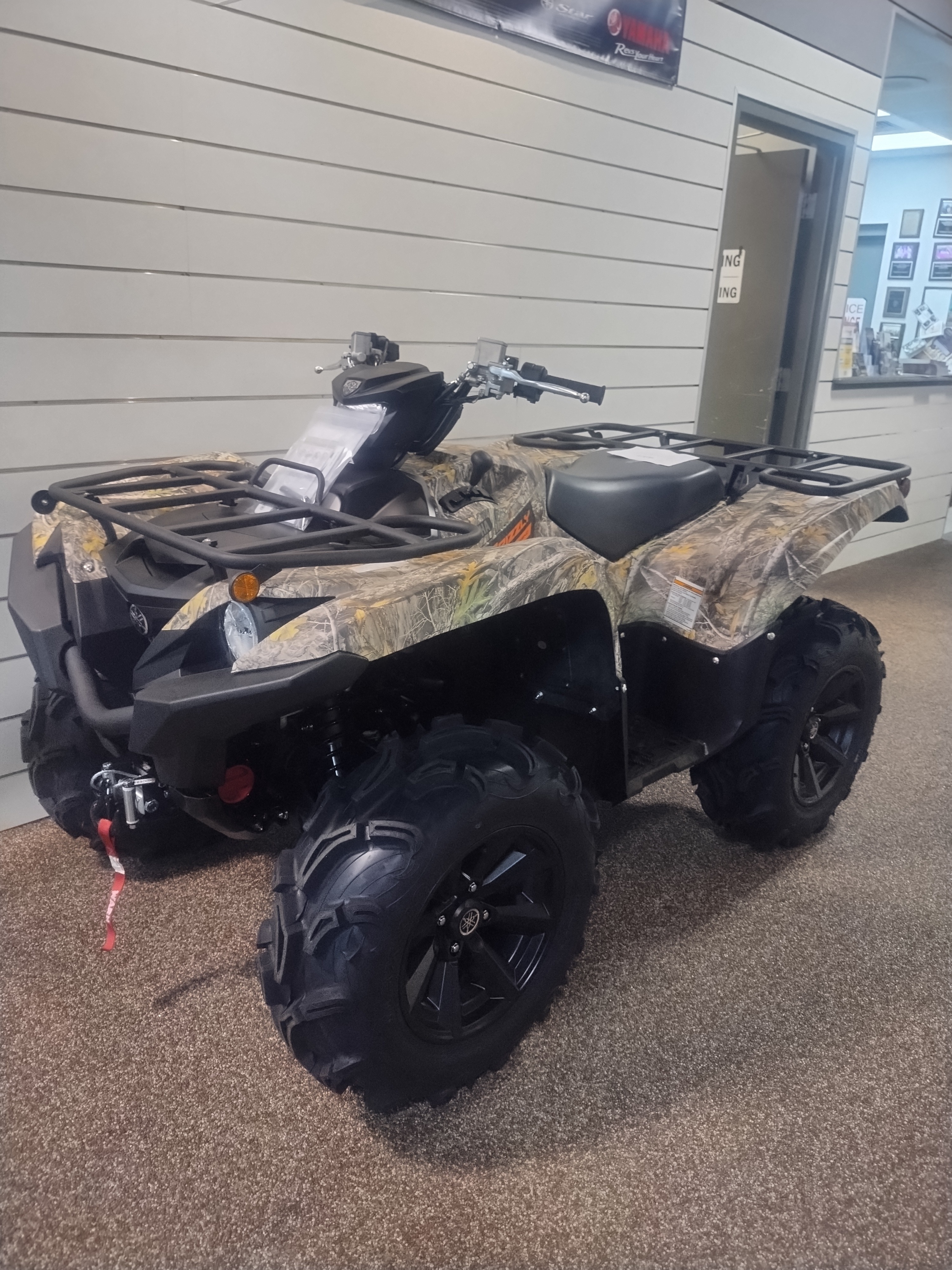 2027 Yamaha Grizzly EPS Camo in bear DE