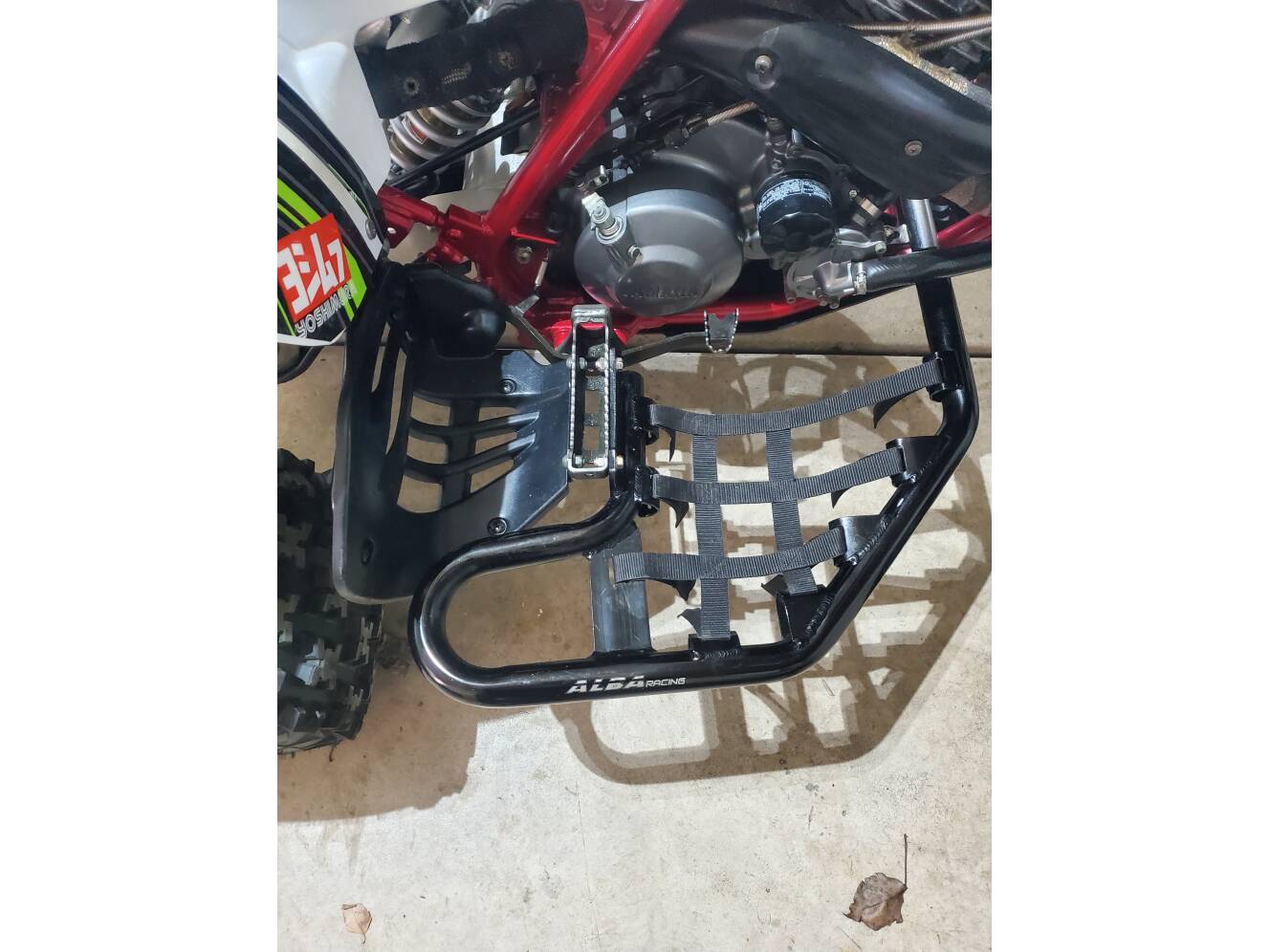 A photo of this 2004 Yamaha RAPTOR 660R