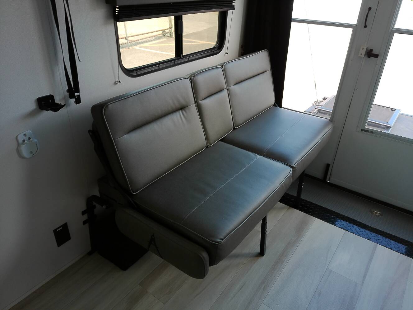 A photo of this 2025 Grand Design Momentum MAV 27MAV