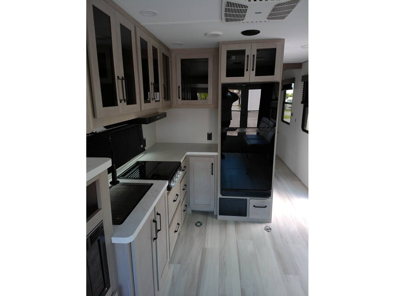 A photo of this 2025 Grand Design Momentum MAV 27MAV