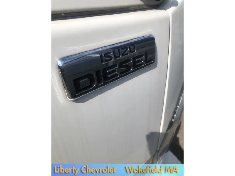 2024 Isuzu NPR