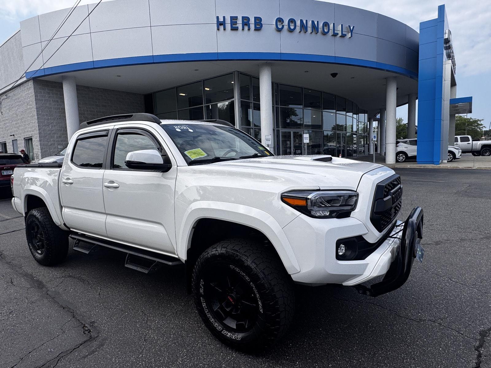 2021 TOYOTA TACOMA in Framingham, MA
