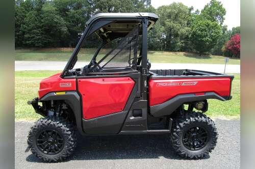 2026 Honda Pioneer 1000 Deluxe in shelby NC