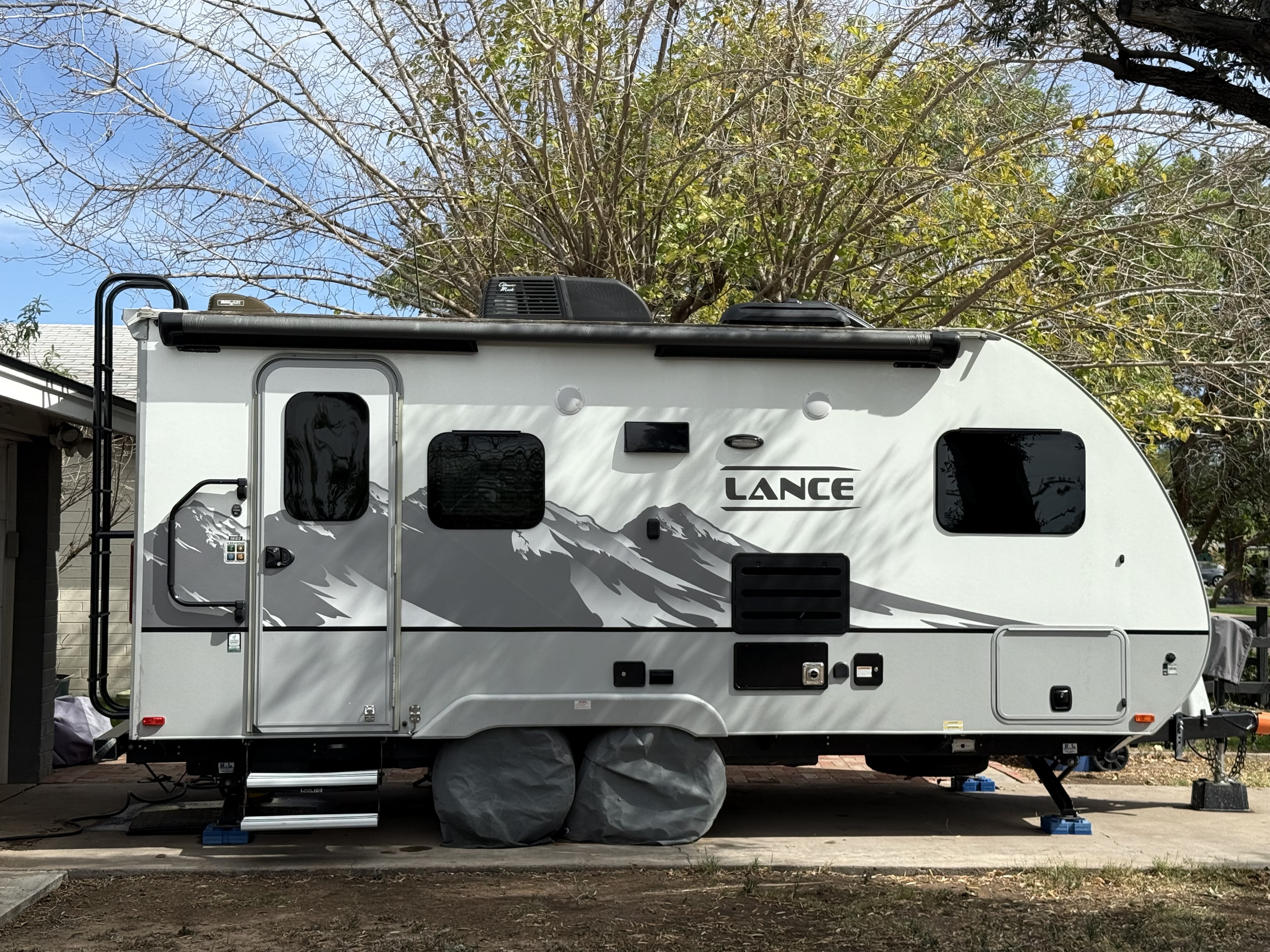 2021 Lance 1685 TRAVEL TRAILER RV