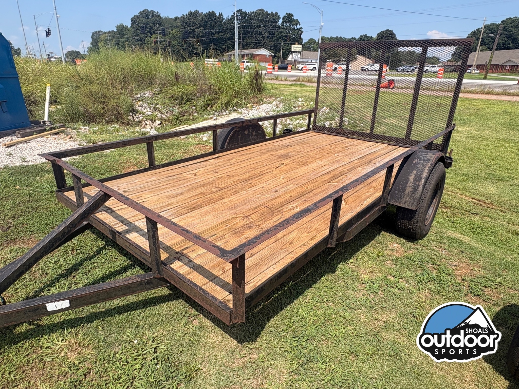 2000 Fabrique 6x12 in Florence, AL
