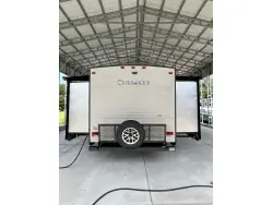 2019 FOREST RIVER CHEROKEE 304BS