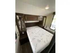 2019 FOREST RIVER CHEROKEE 304BS