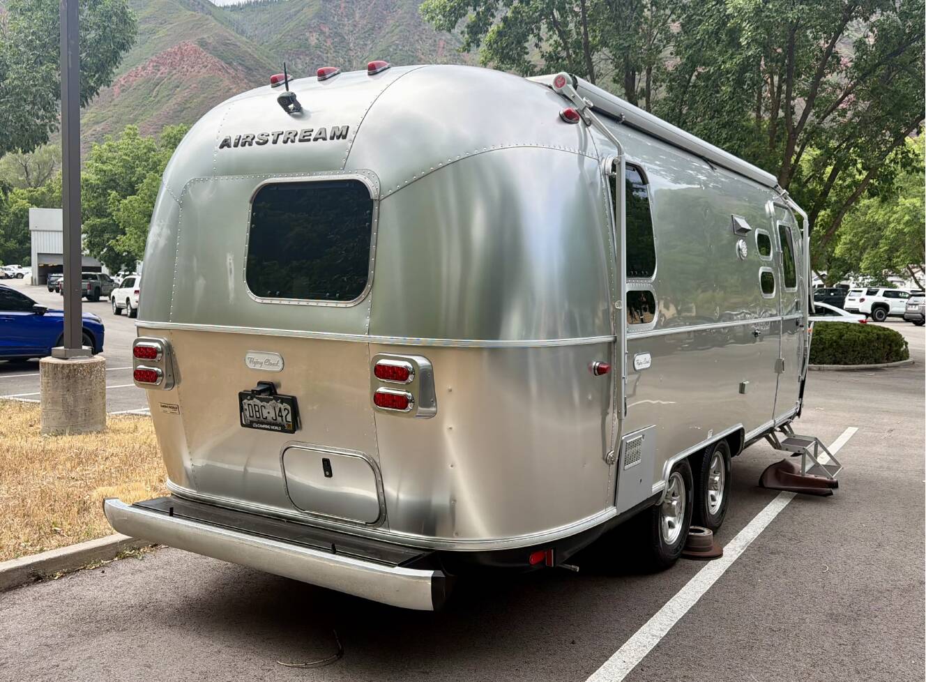 A photo of this 2020 Airstream FLYING CLOUD 23CB