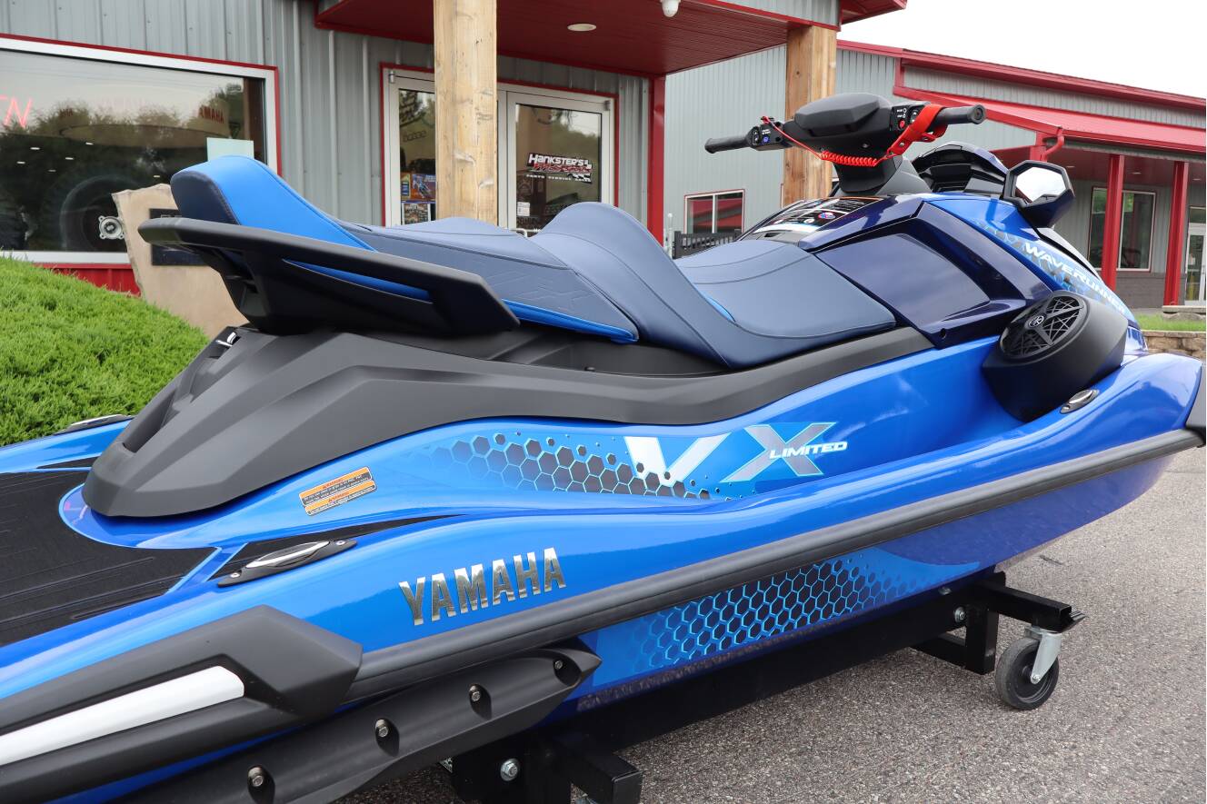 A photo of this 2026 Yamaha VX Limited
