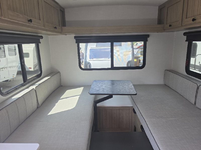 2027 FOREST RIVER 15TLE