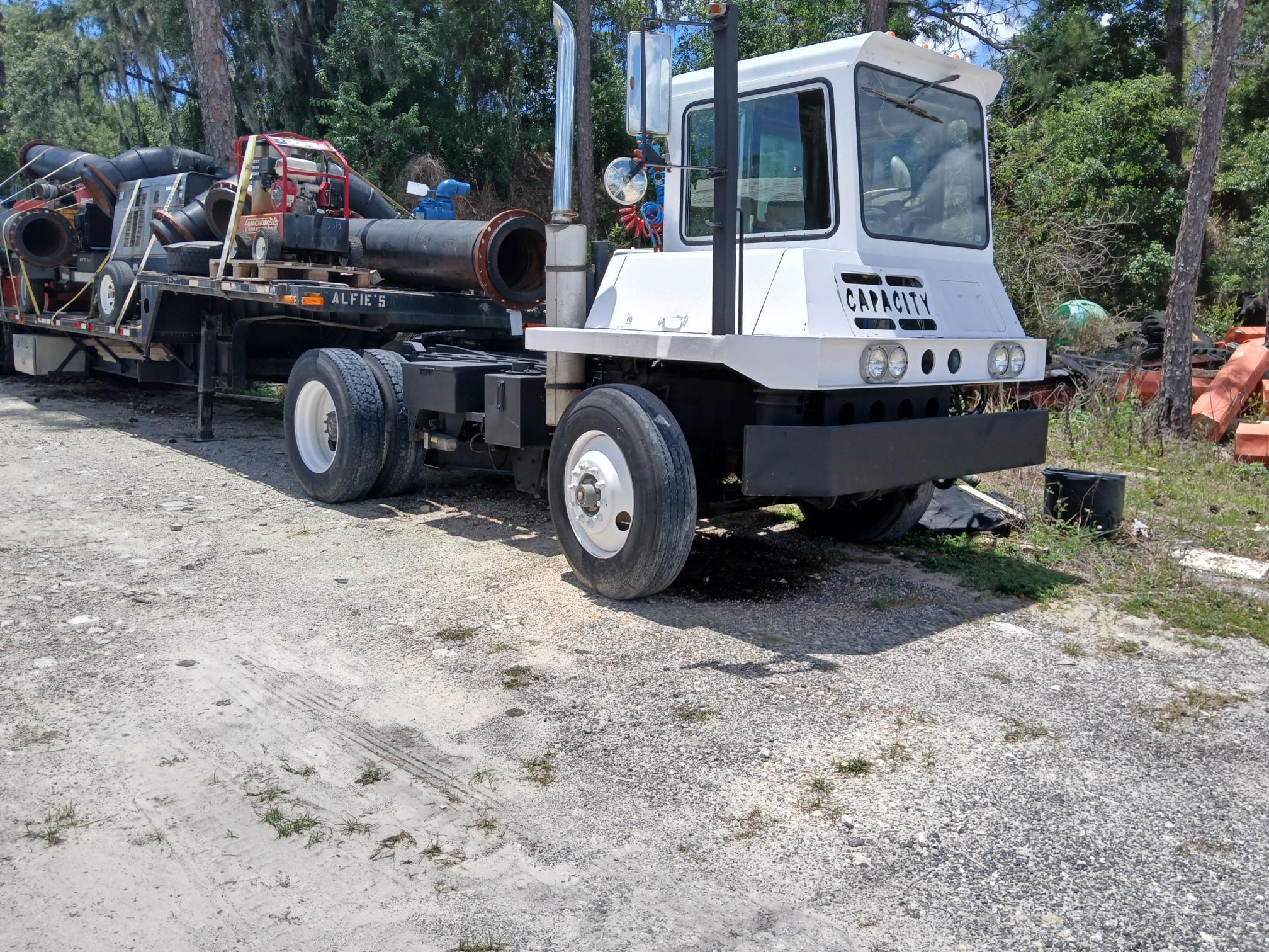 1996 CAPACITY TJ5000 in Polk City, FL
