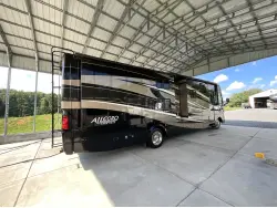 2011 TIFFIN MOTORHOMES 35QBA