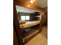 2011 TIFFIN MOTORHOMES 35QBA