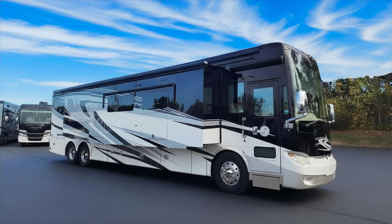 2015 Tiffin Motorhomes ALLEGRO BUS 45 LP Class A Diesel Motorhome - Diesel Pusher RV