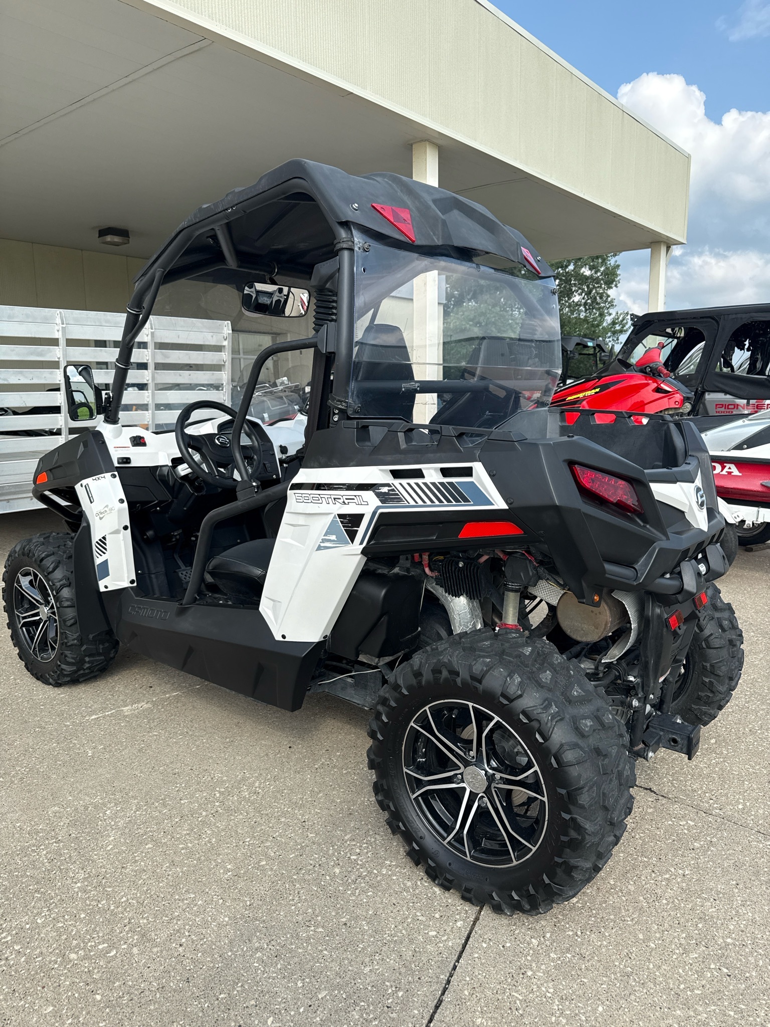 2020 CFMOTO ZForce 500 Trail in davenport IA