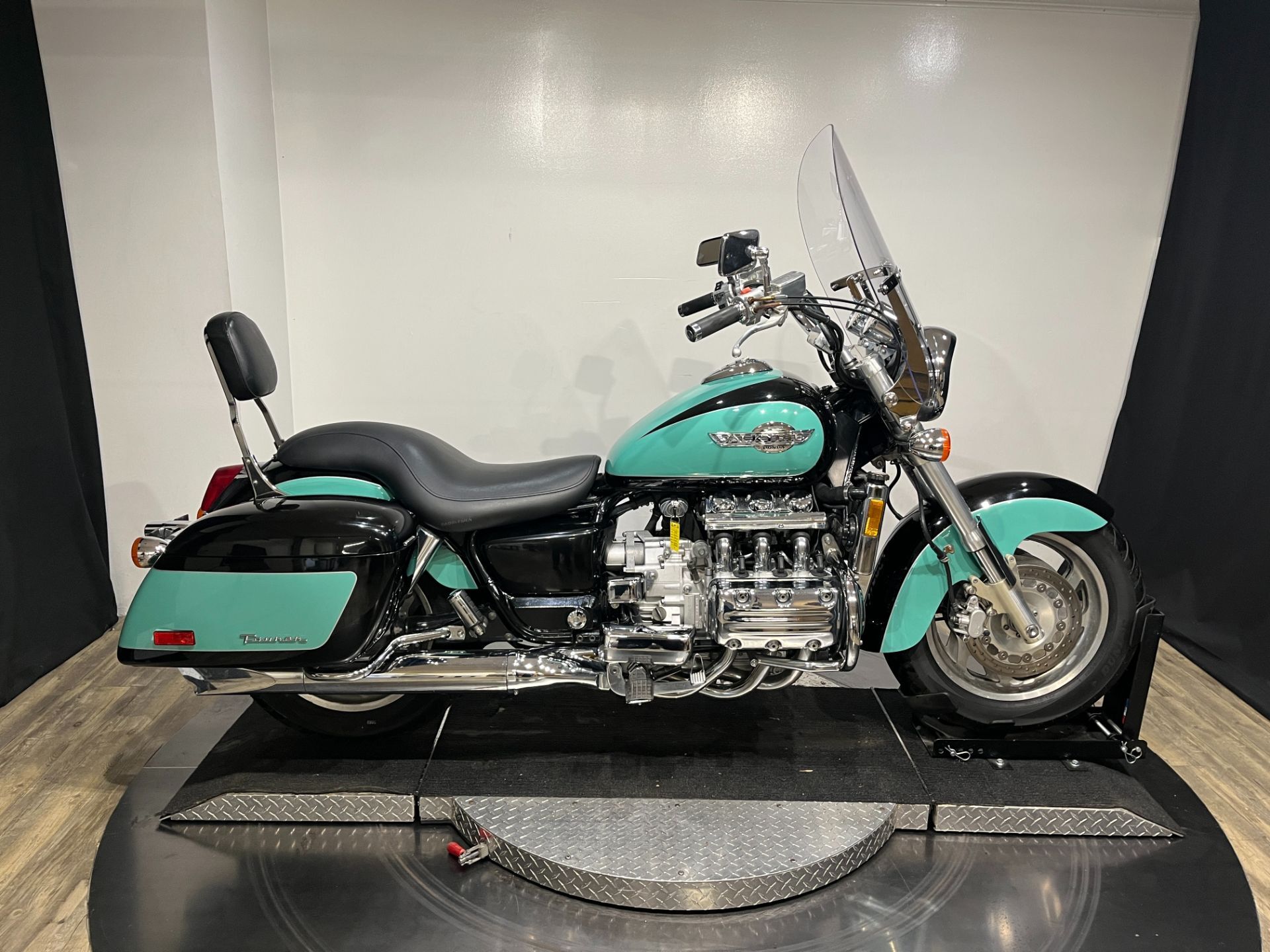 1998 Honda Valkyrie Tourer GL1500 TOURER in Wauconda, IL