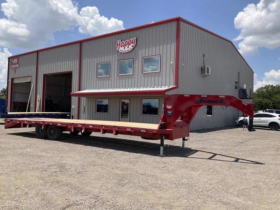 2026 Diamond C Trailers FMAX207 in Ferris, TX