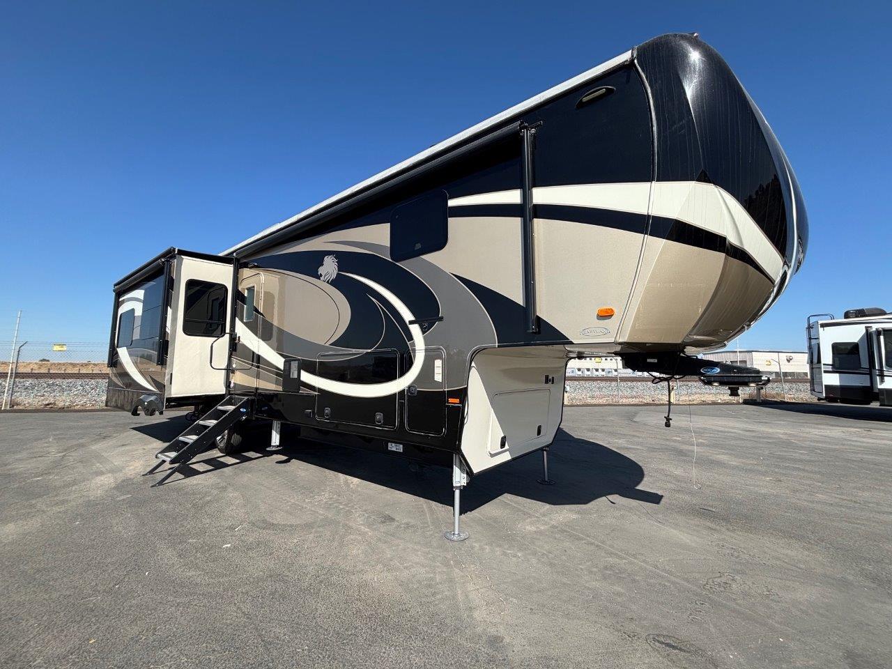 2018 Heartland Landmark 365 LM Oshkosh in fresno CA