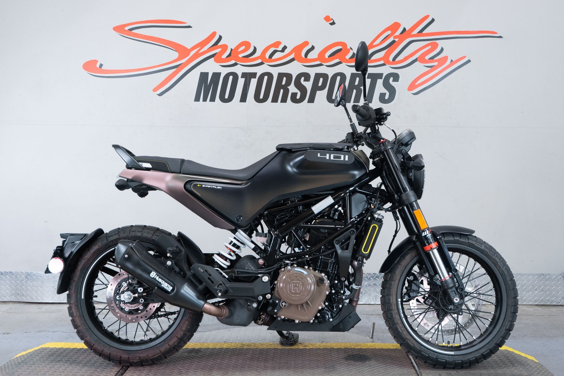 2023 Husqvarna Svartpilen 401 401 in Sacramento, CA