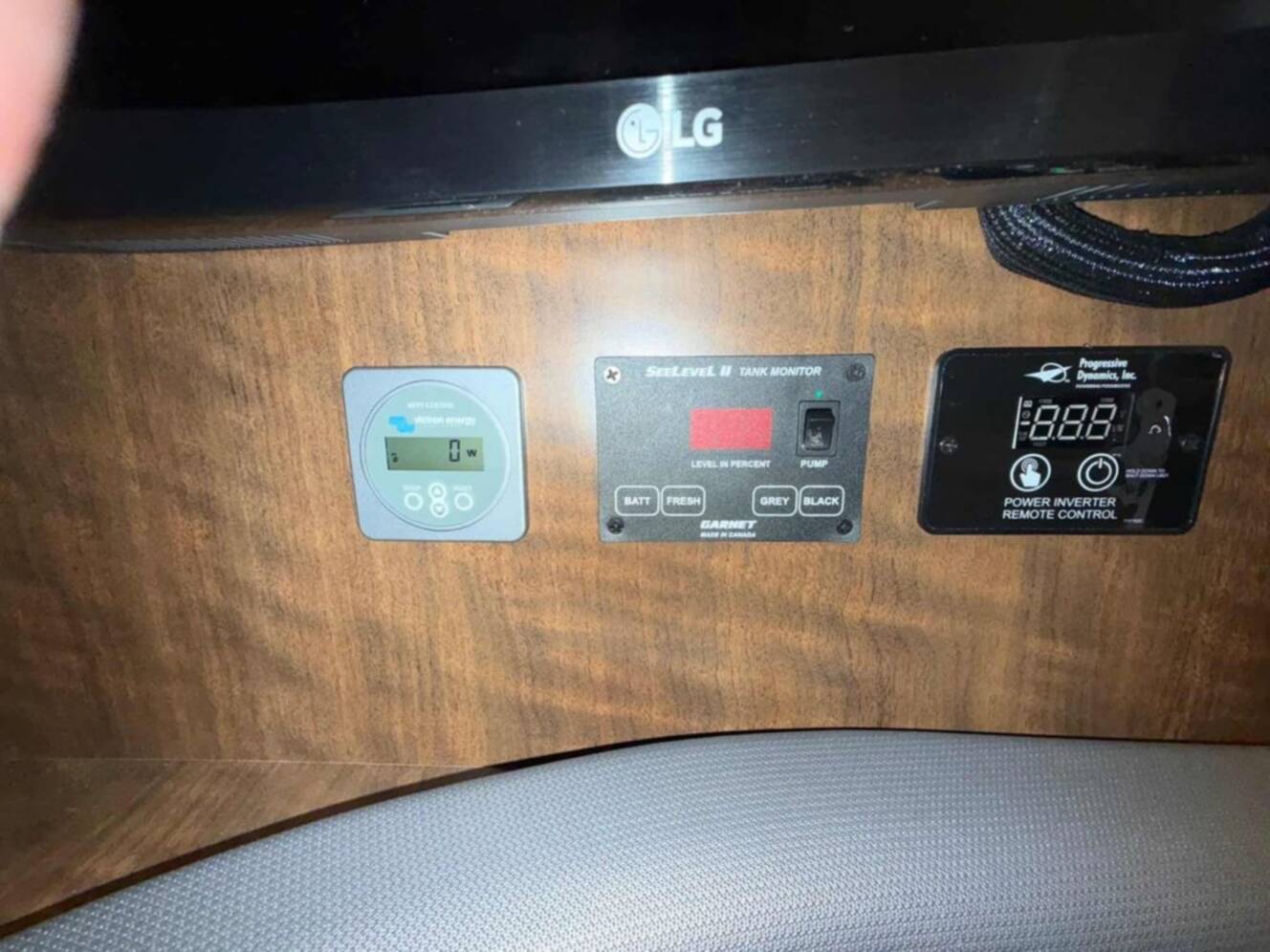 A photo of this 2022 Airstream Globetrotter 27FB
