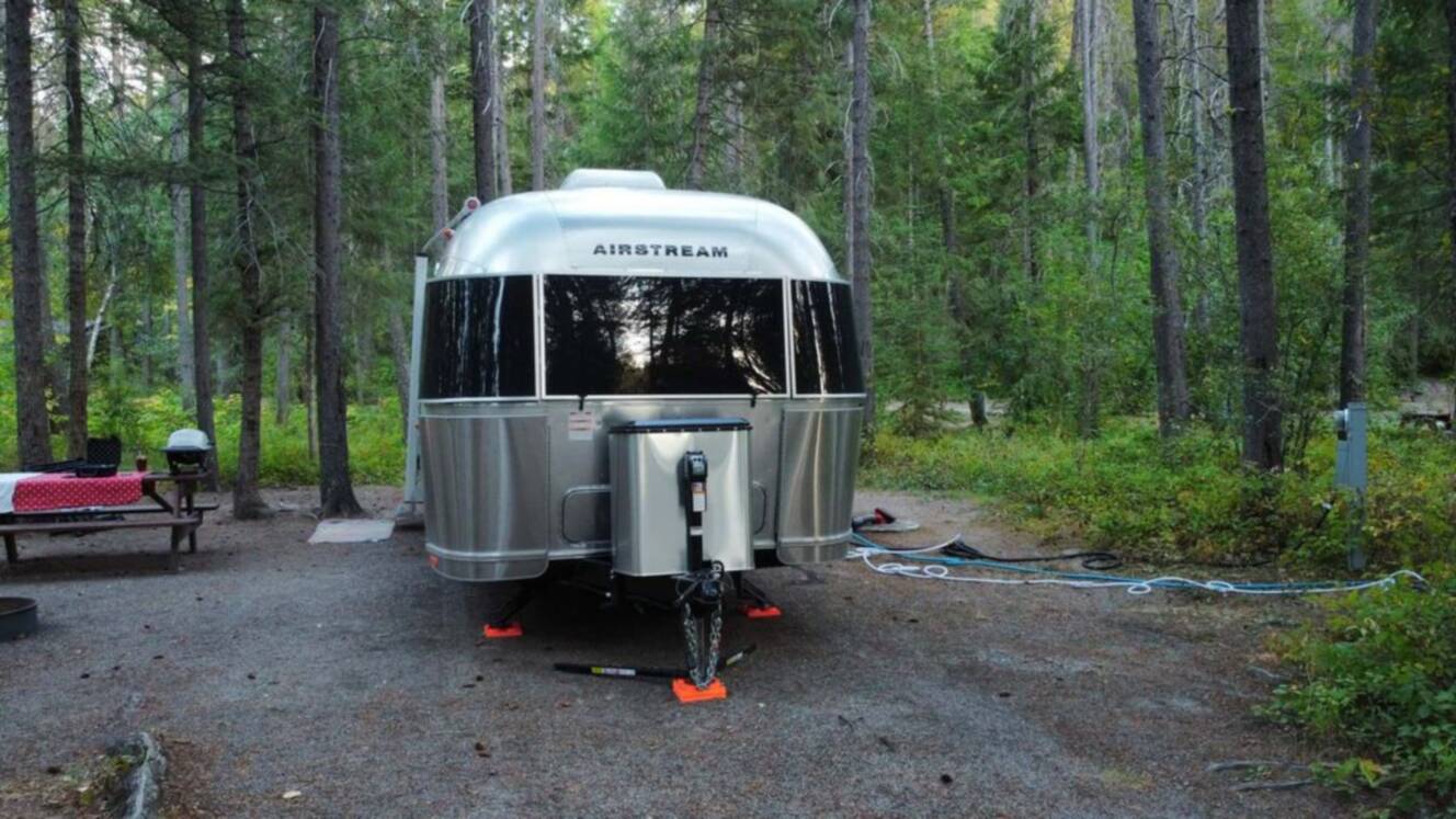 A photo of this 2022 Airstream Globetrotter 27FB