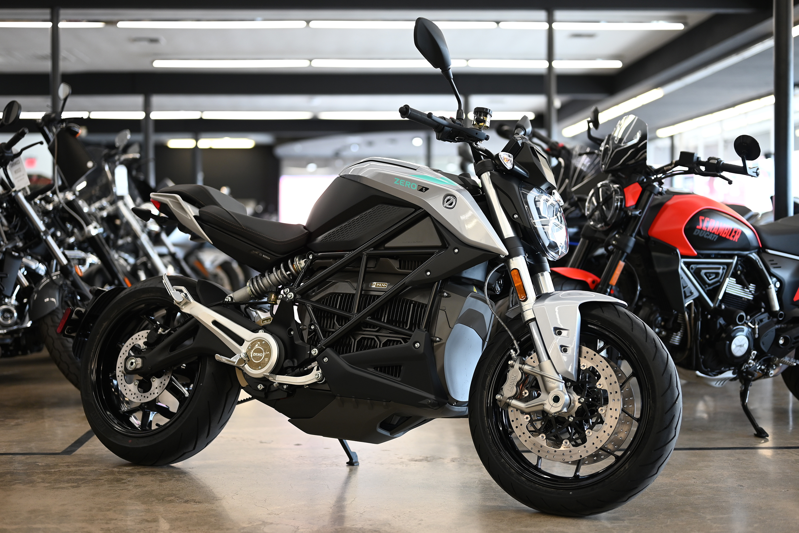 2025 Zero Motorcycles S in Lemon Grove, CA